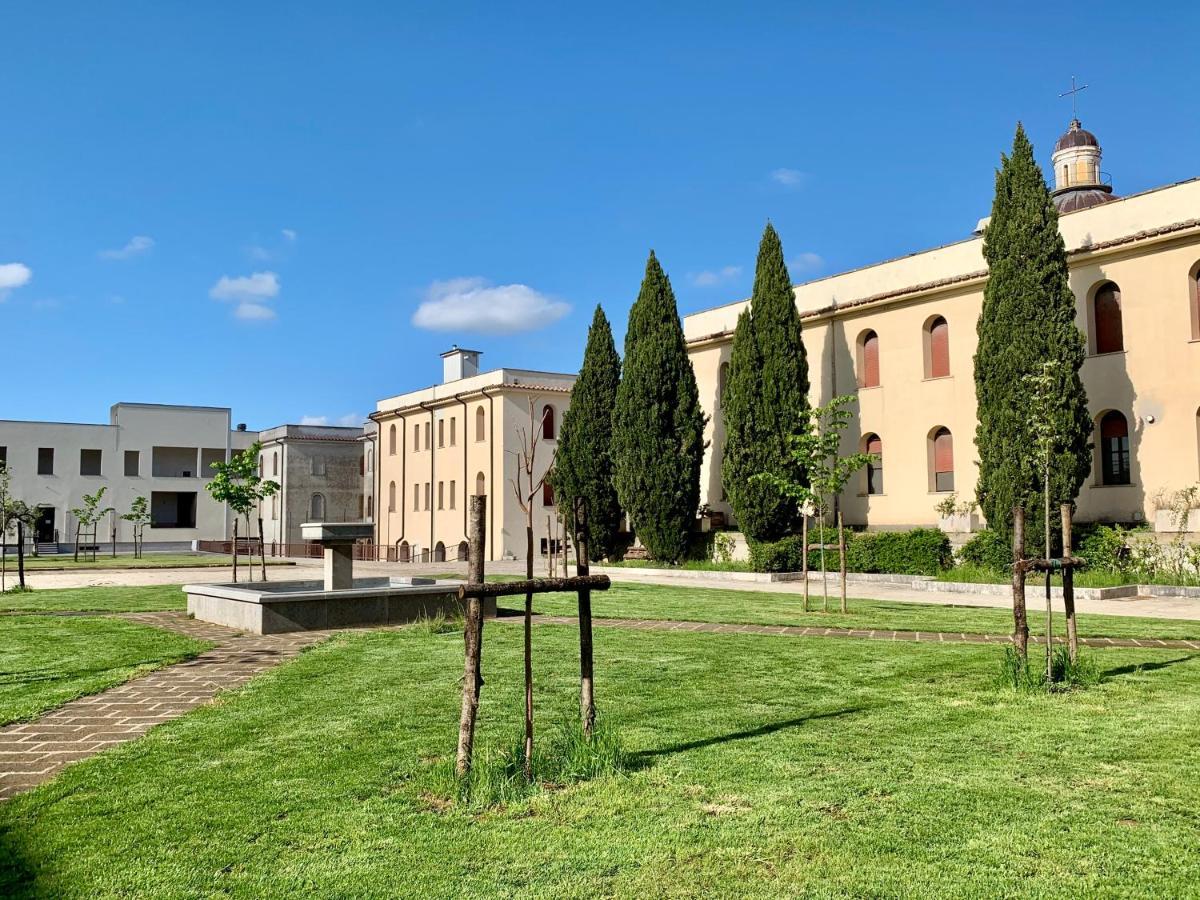 Monastero San Vincenzo - Casa Per Ferie Hotel Bassano Romano Bagian luar foto