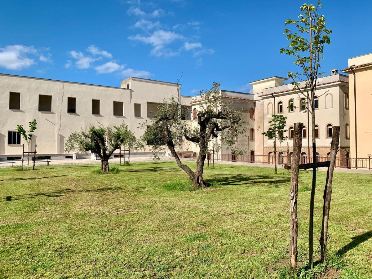 Monastero San Vincenzo - Casa Per Ferie Hotel Bassano Romano Bagian luar foto