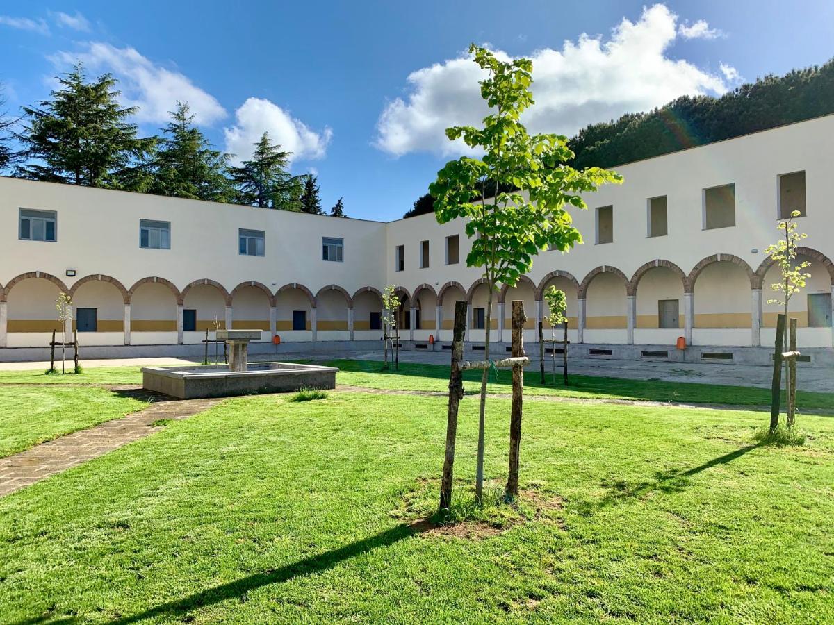 Monastero San Vincenzo - Casa Per Ferie Hotel Bassano Romano Bagian luar foto