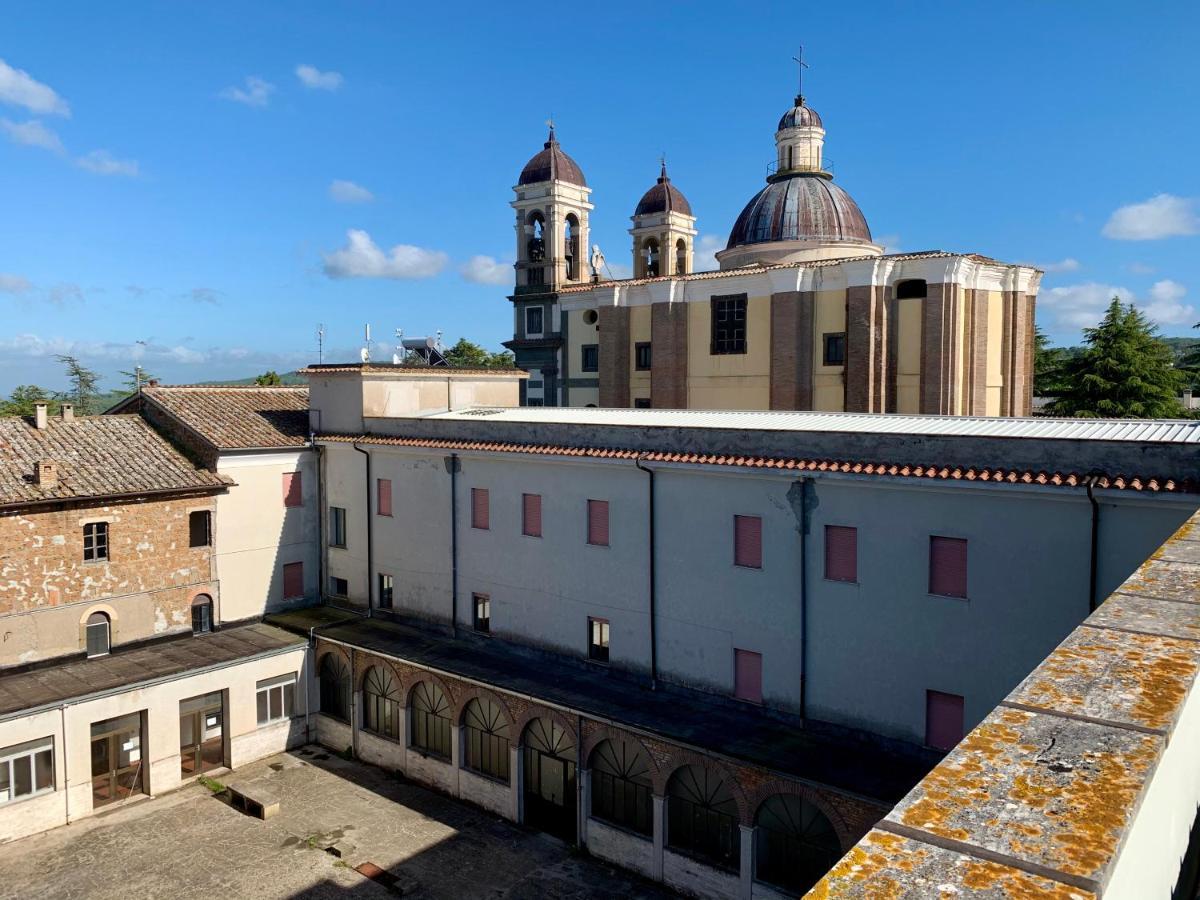 Monastero San Vincenzo - Casa Per Ferie Hotel Bassano Romano Bagian luar foto